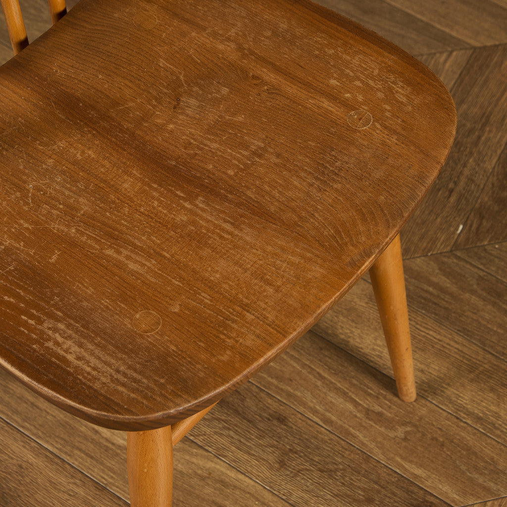 ヴィンテージ スティックバック ハイバックチェア