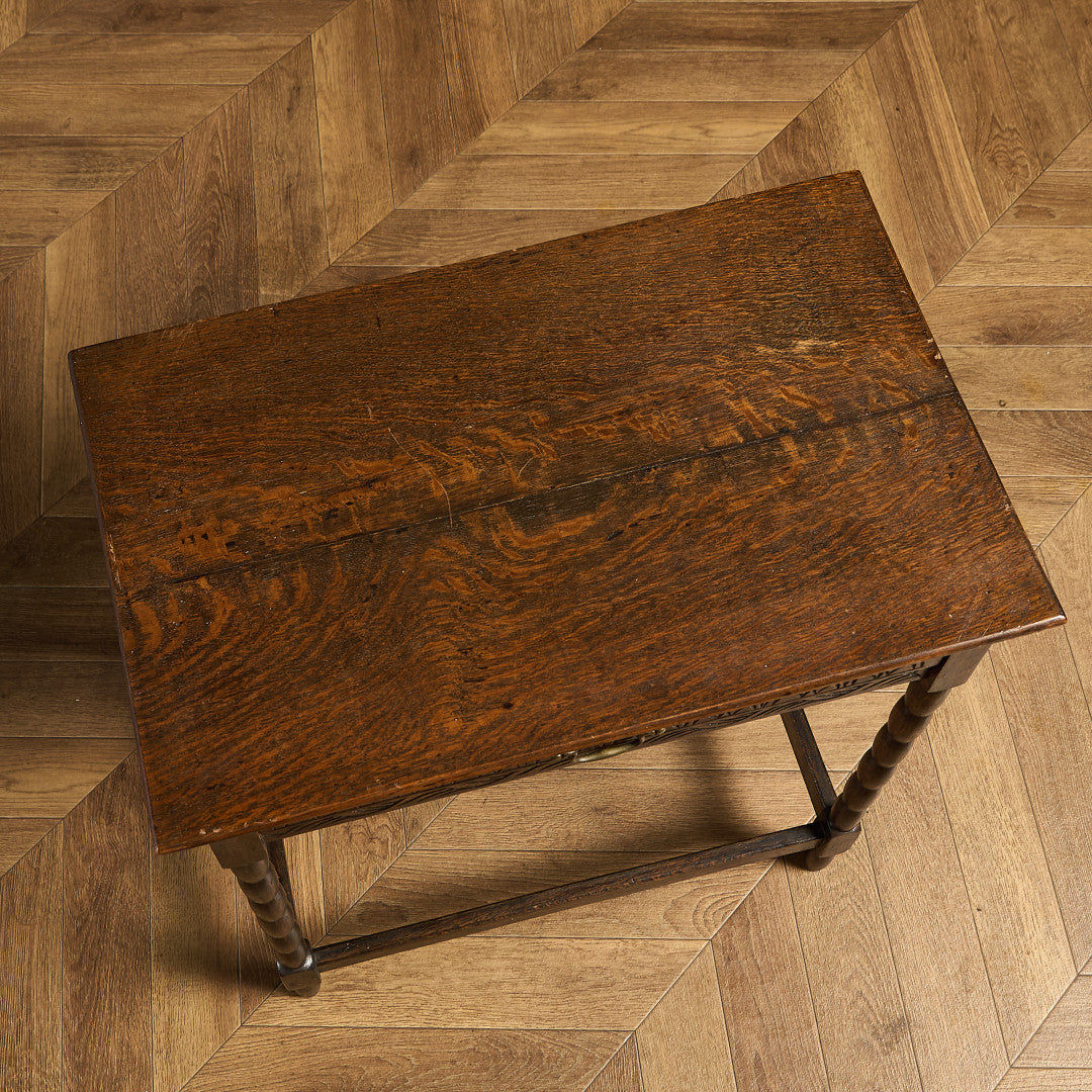 英国 クラシック オーク材 サイドテーブル