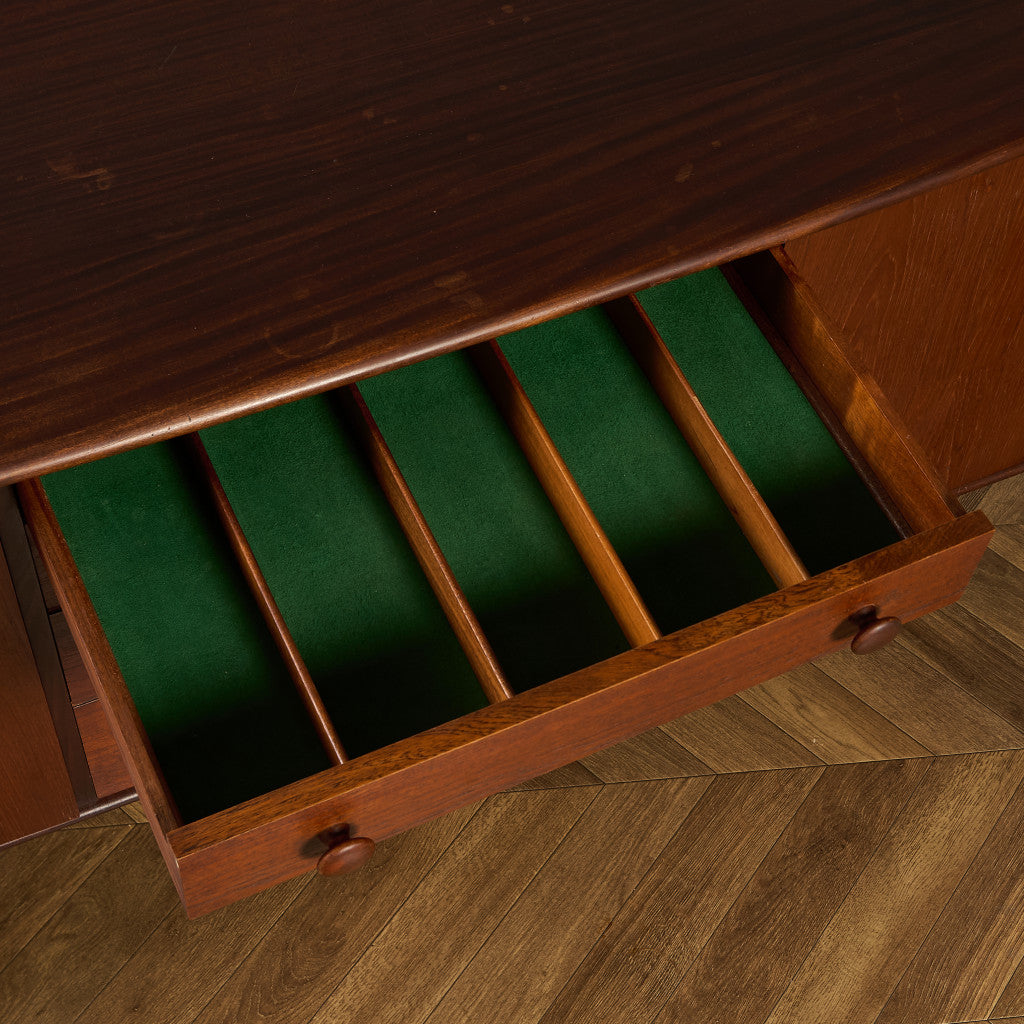 Volany ヴィンテージ サイドボード