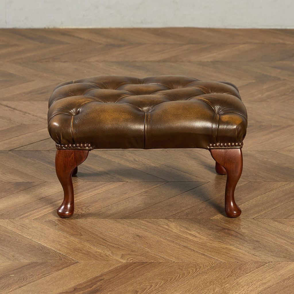 英国 クラシック チェスターフィールド スツール