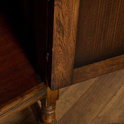 英国 クラシック キャビネット