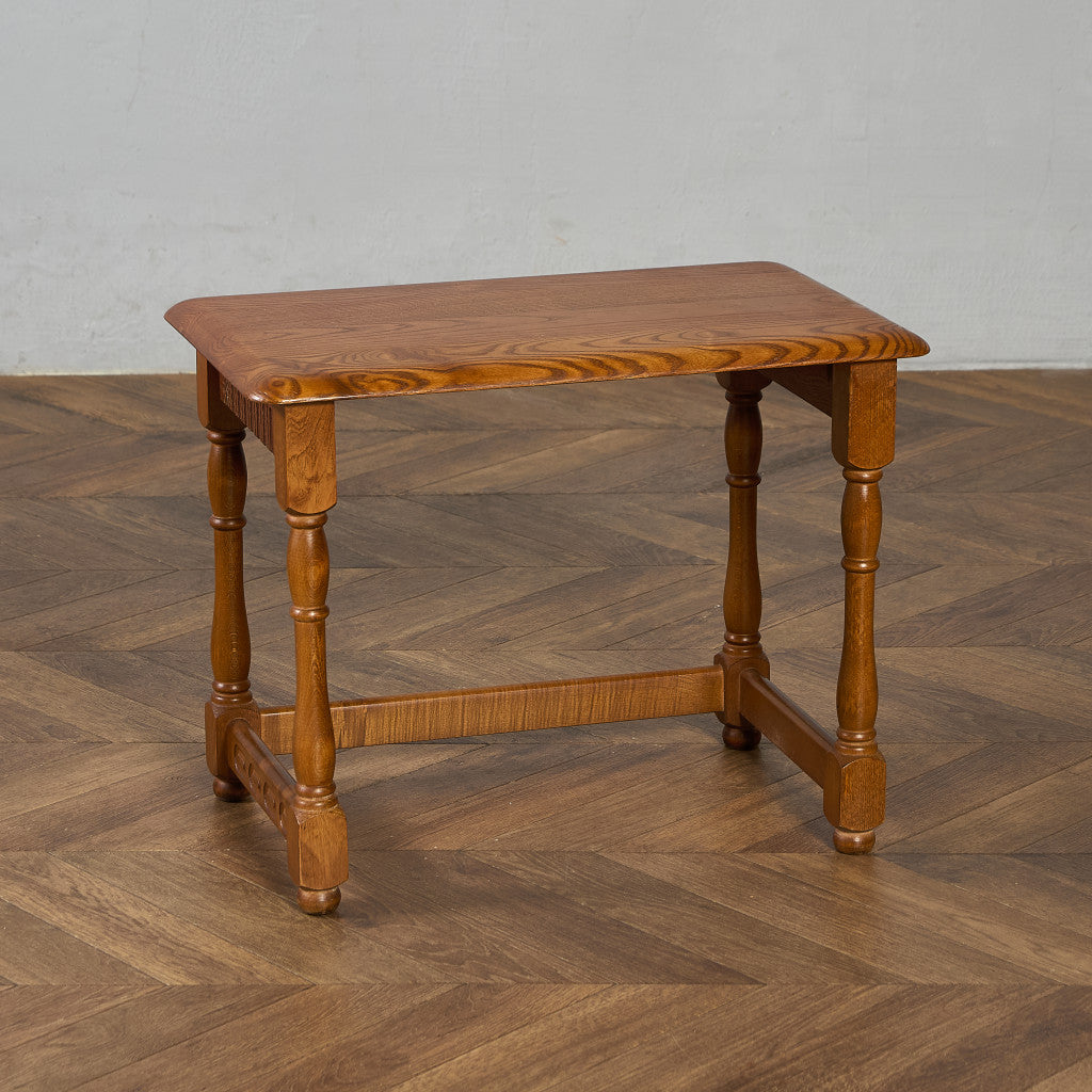 英国 クラシック ネストテーブル