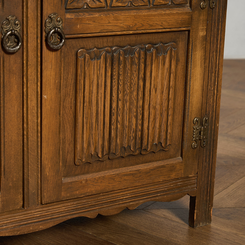 オーク材 ウェルシュドレッサー