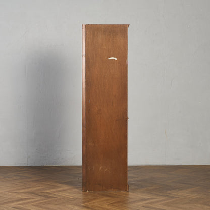 英国 クラシック オーク コーナーキャビネット