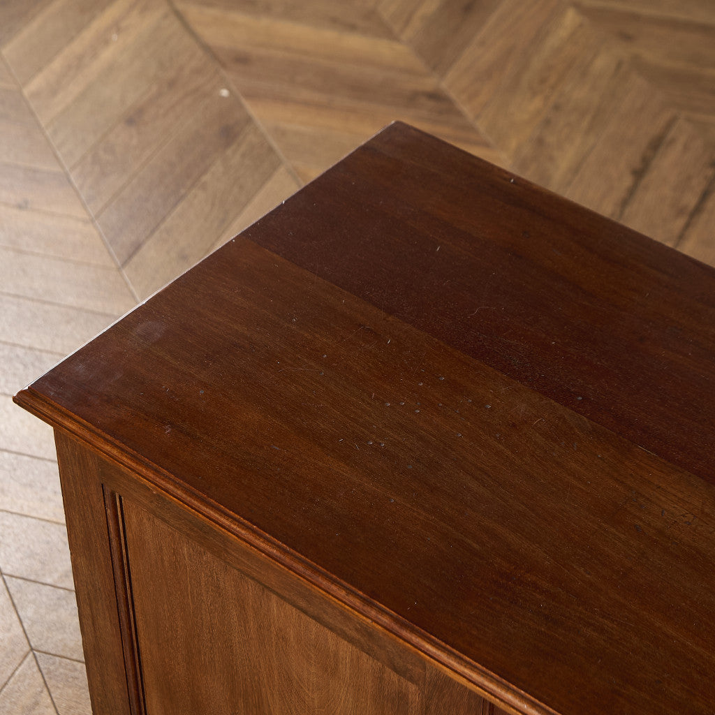 英国 クラシック キャビネット