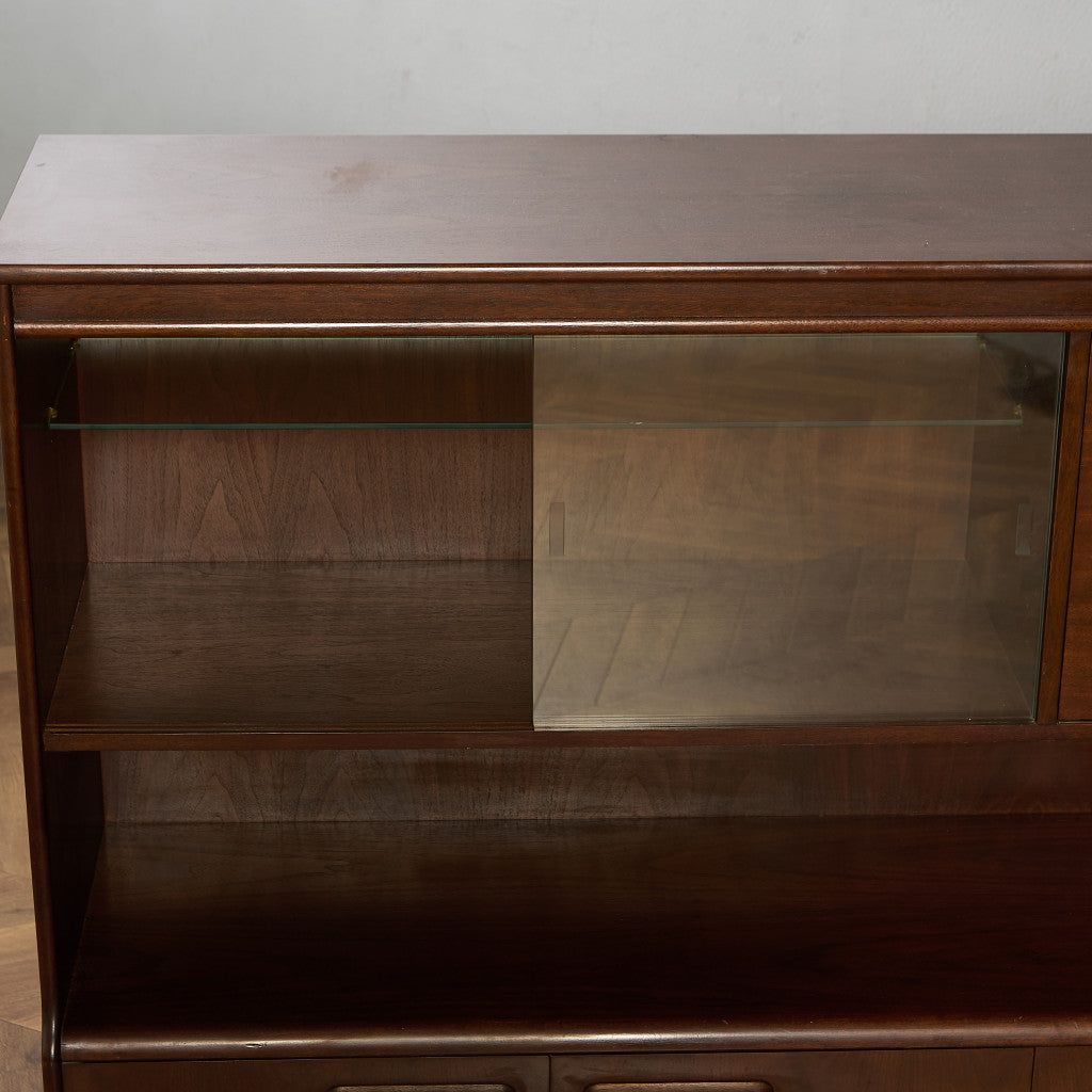 英国 ヴィンテージ カップボード