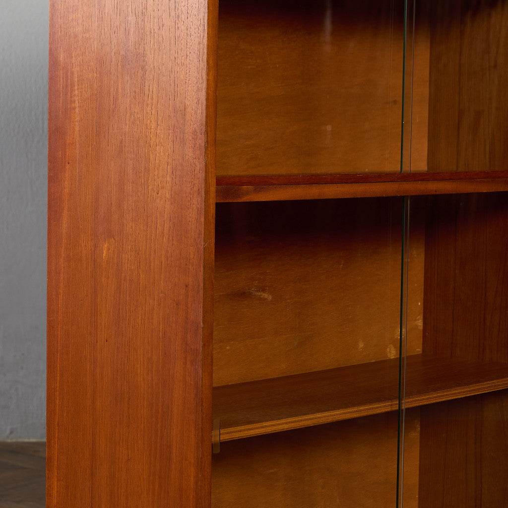 英国 ヴィンテージ ナロー ガラス ブックケース 食器棚