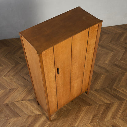 ヴィンテージ ワードローブ