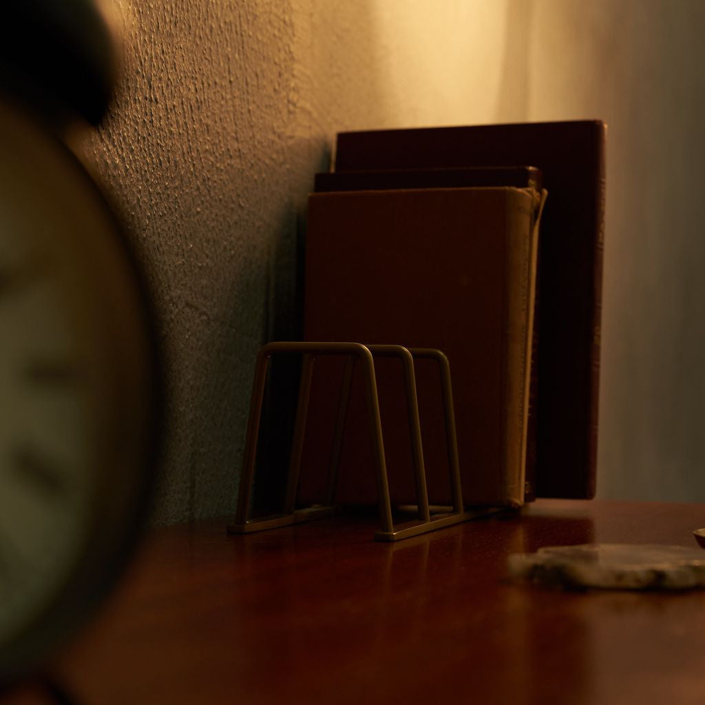 ブックスタンド アンティークゴールド