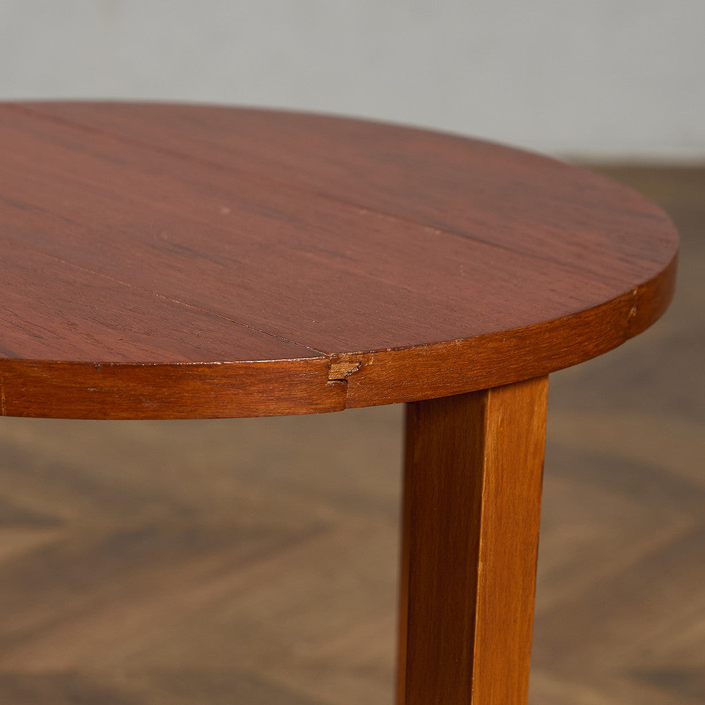 Novy Domov ヴィンテージ ネストテーブル