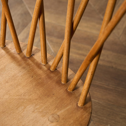 ラティスドチェア