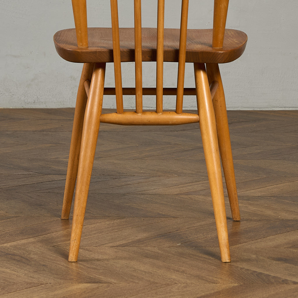 ヴィンテージ スティックバック ハイバックチェア