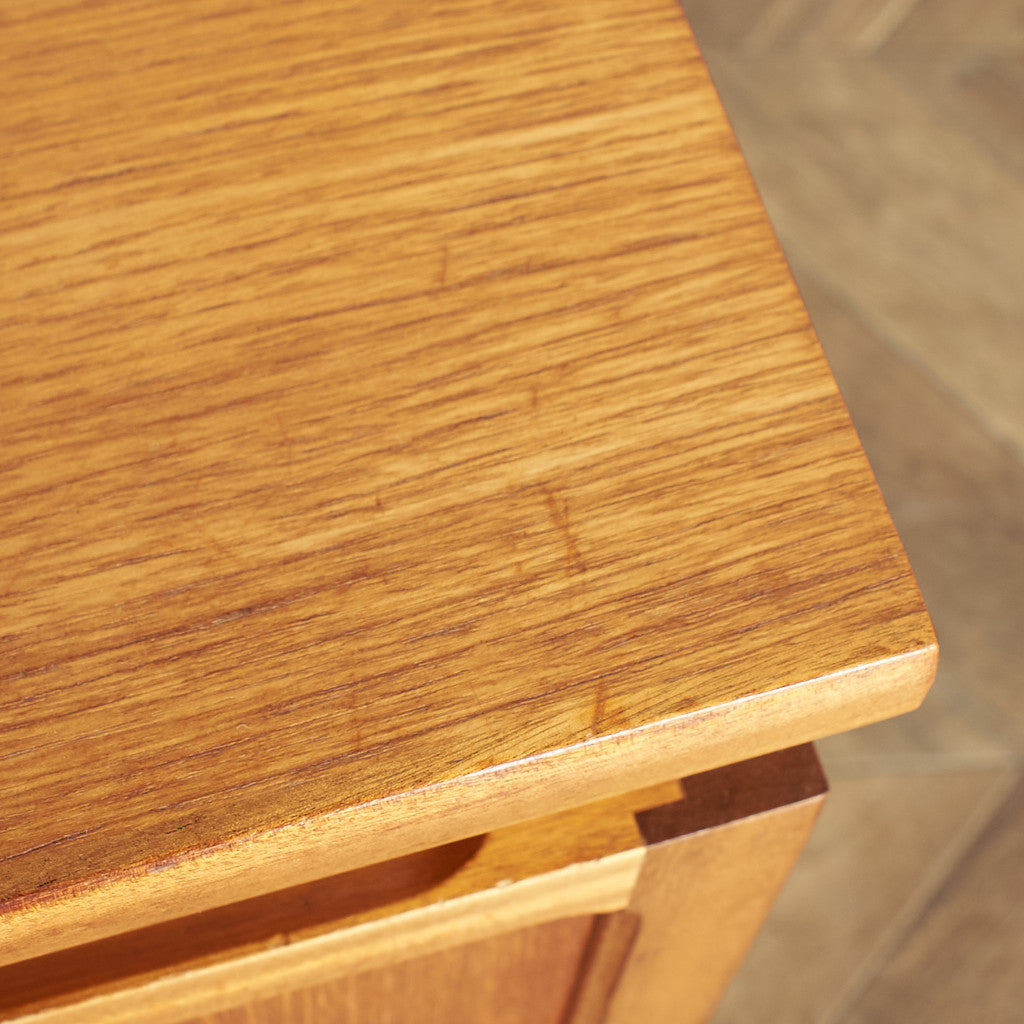 ヴィンテージ スモールキャビネット