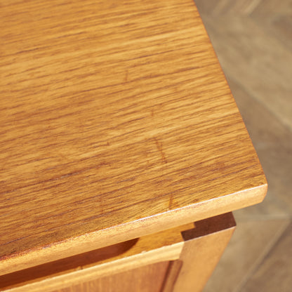 ヴィンテージ スモールキャビネット