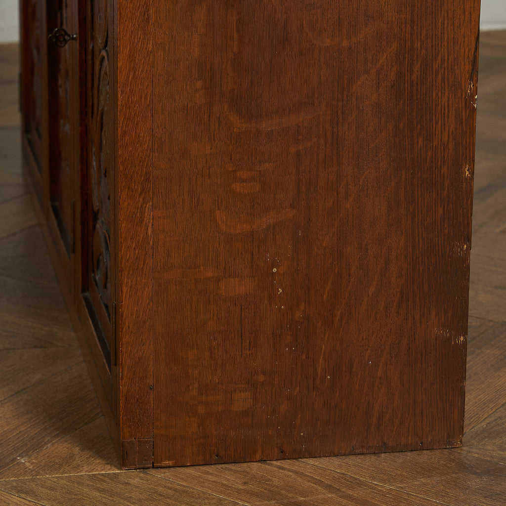 英国 アンティーク キャビネット