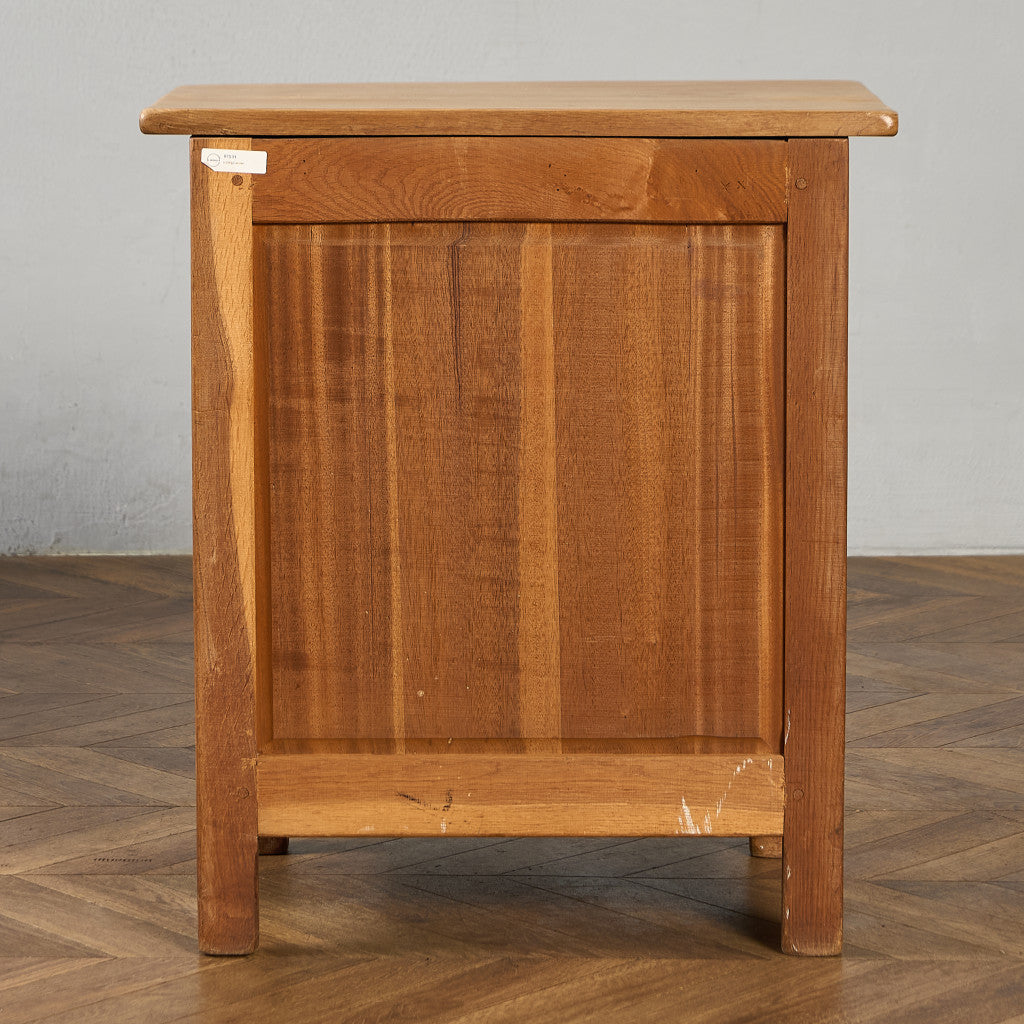 英国 クラシック キャビネット