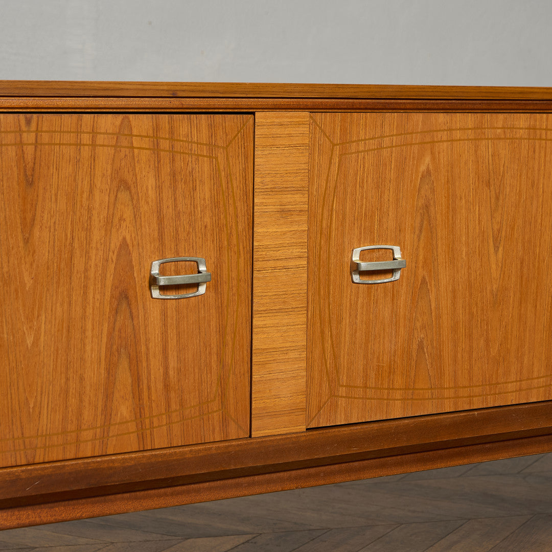 ヴィンテージ サイドボード