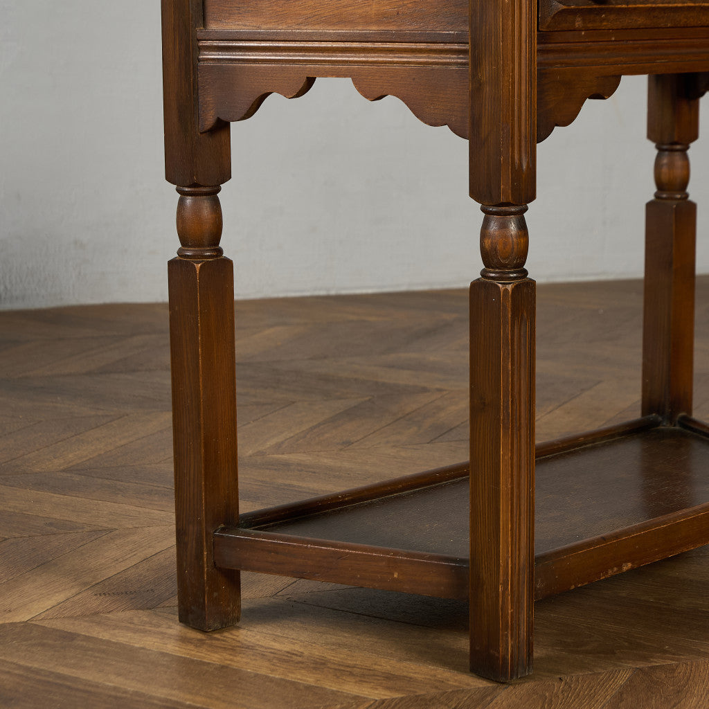 英国 クラシック サイドキャビネット サイドテーブル