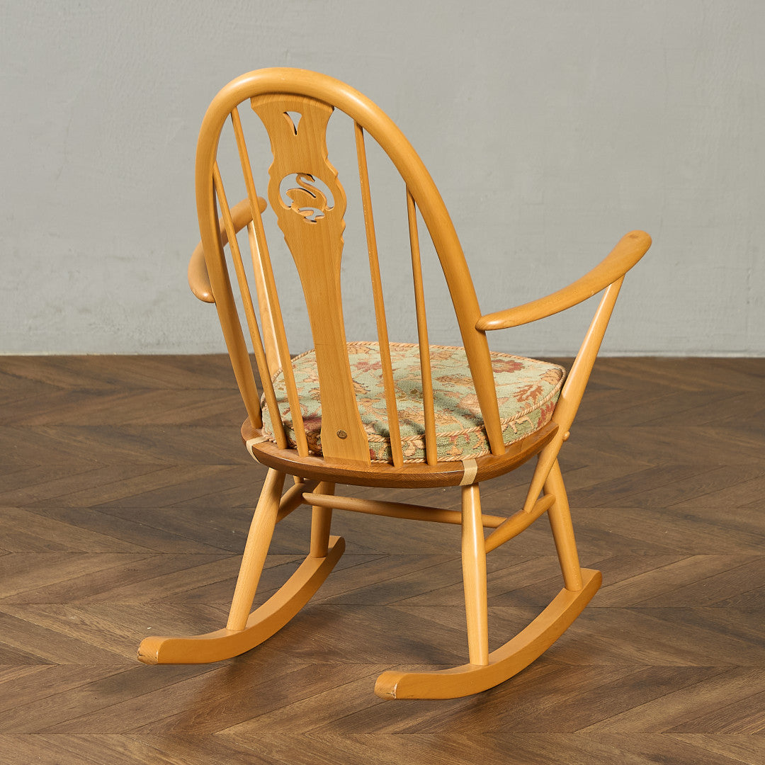 ERCOL ロッキングチェア – camori ヴィンテージ家具・北欧インテリアの