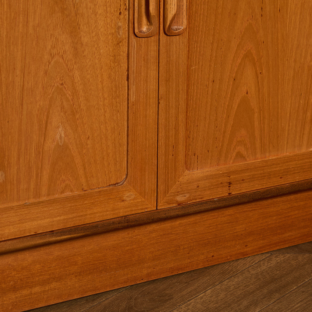 Fresco カップボード