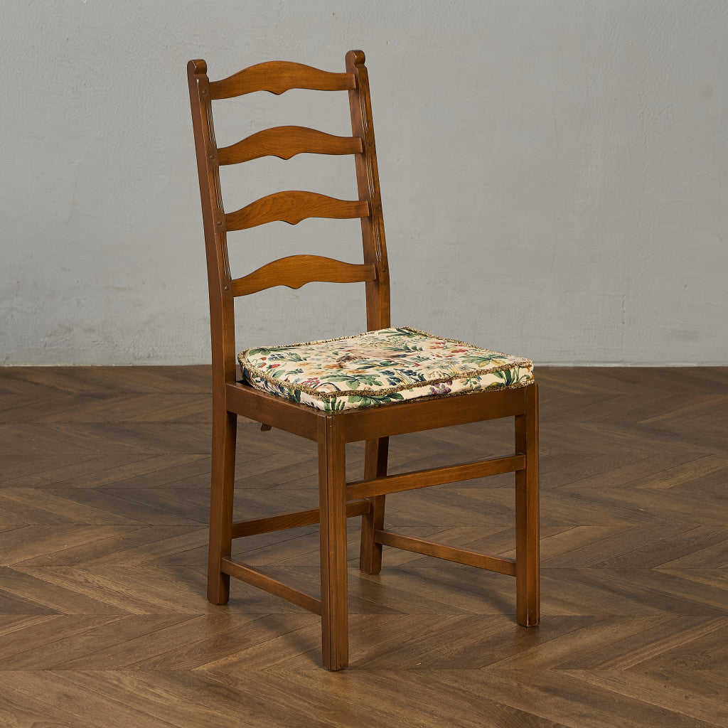 ラダーバックチェア (715) ラウンドゴールドラベル