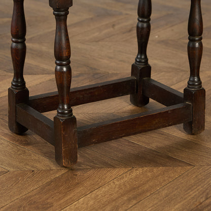 サイドテーブル