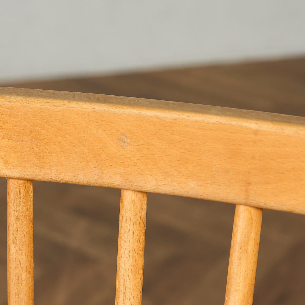 スティックバック ハイバックチェア