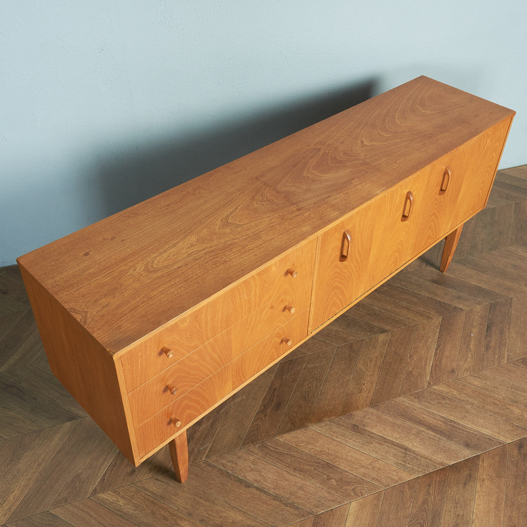 ヴィンテージ サイドボード