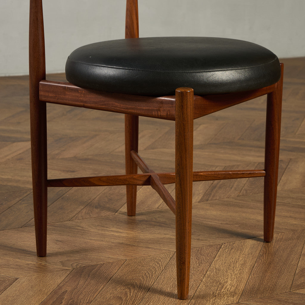 サーキュラーチェア