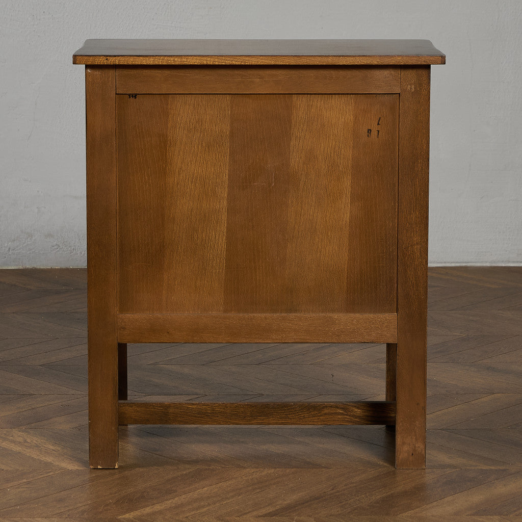 英国 クラシック オーク サイド キャビネット