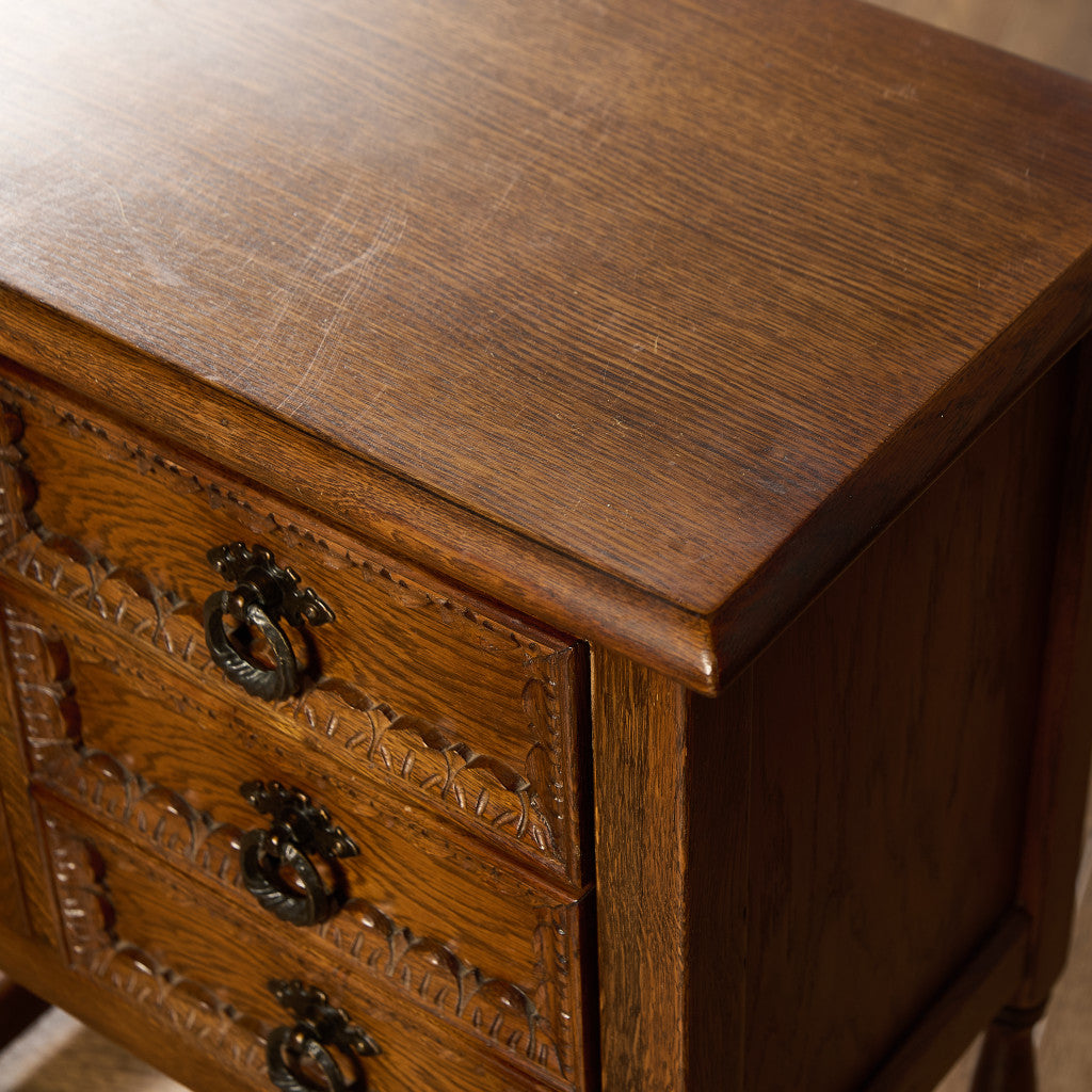 英国 クラシック サイドキャビネット サイドテーブル