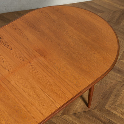 ヴィンテージ エクステンション オーバルダイニングテーブル