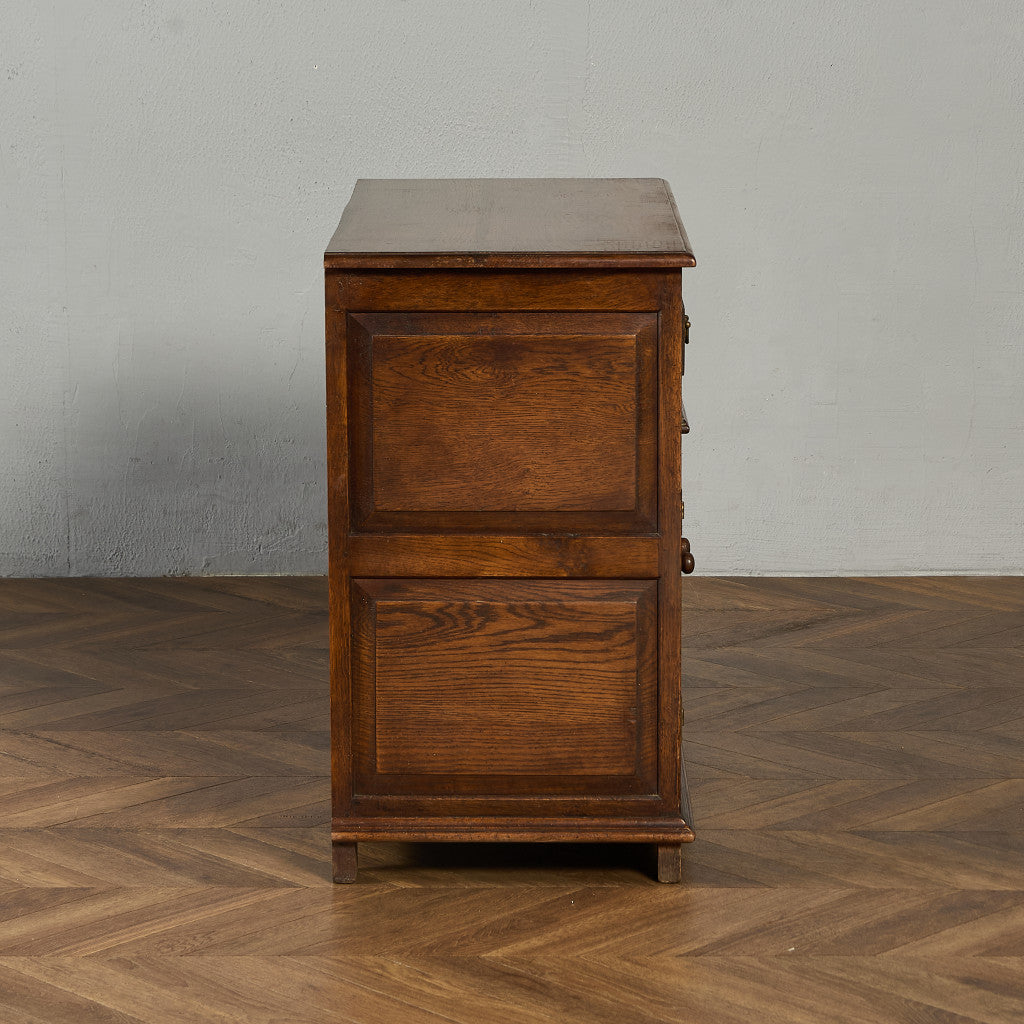 英国 クラシック キャビネット