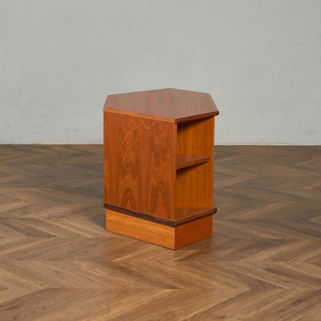 ジープラン G-PLAN ヴィンテージ コーナー キャビネット  AVボード #91630