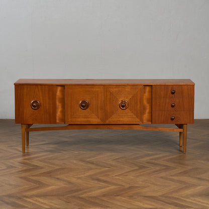 イギリス ヴィンテージ サイドボード