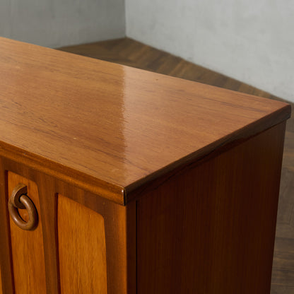 ヴィンテージ サイドボード