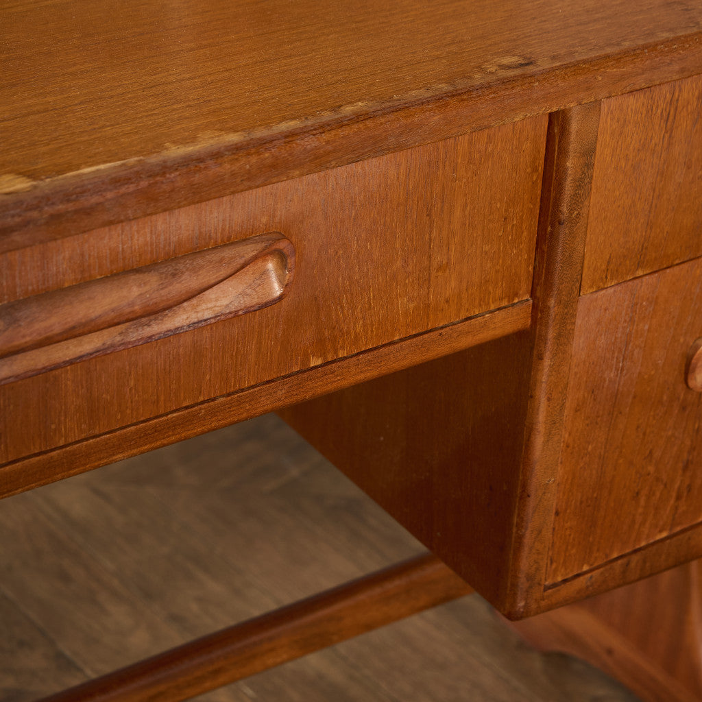 ニューフレスコ ドレッシングデスク (1986)