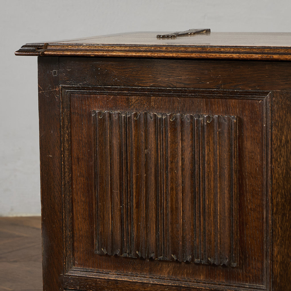 英国 クラシック オーク材 ブランケットボックス