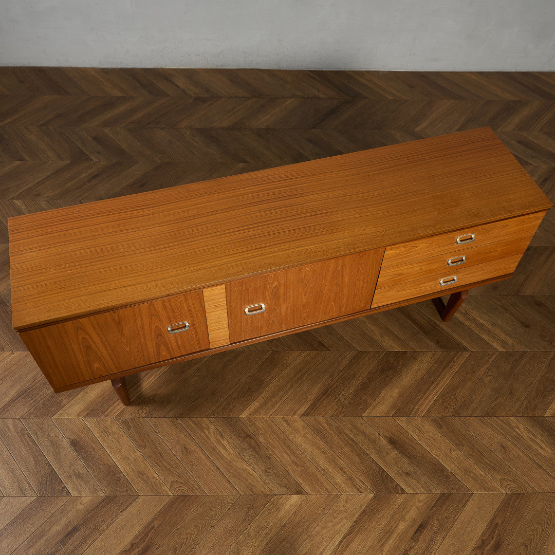 ヴィンテージ サイドボード