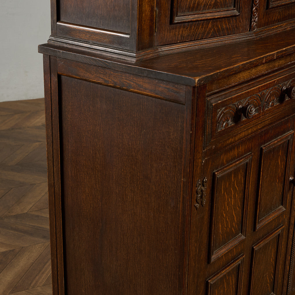 英国 クラシック コートカップボード