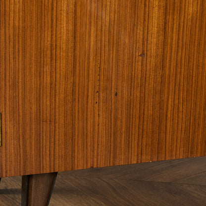 ヴィンテージ ワードローブ