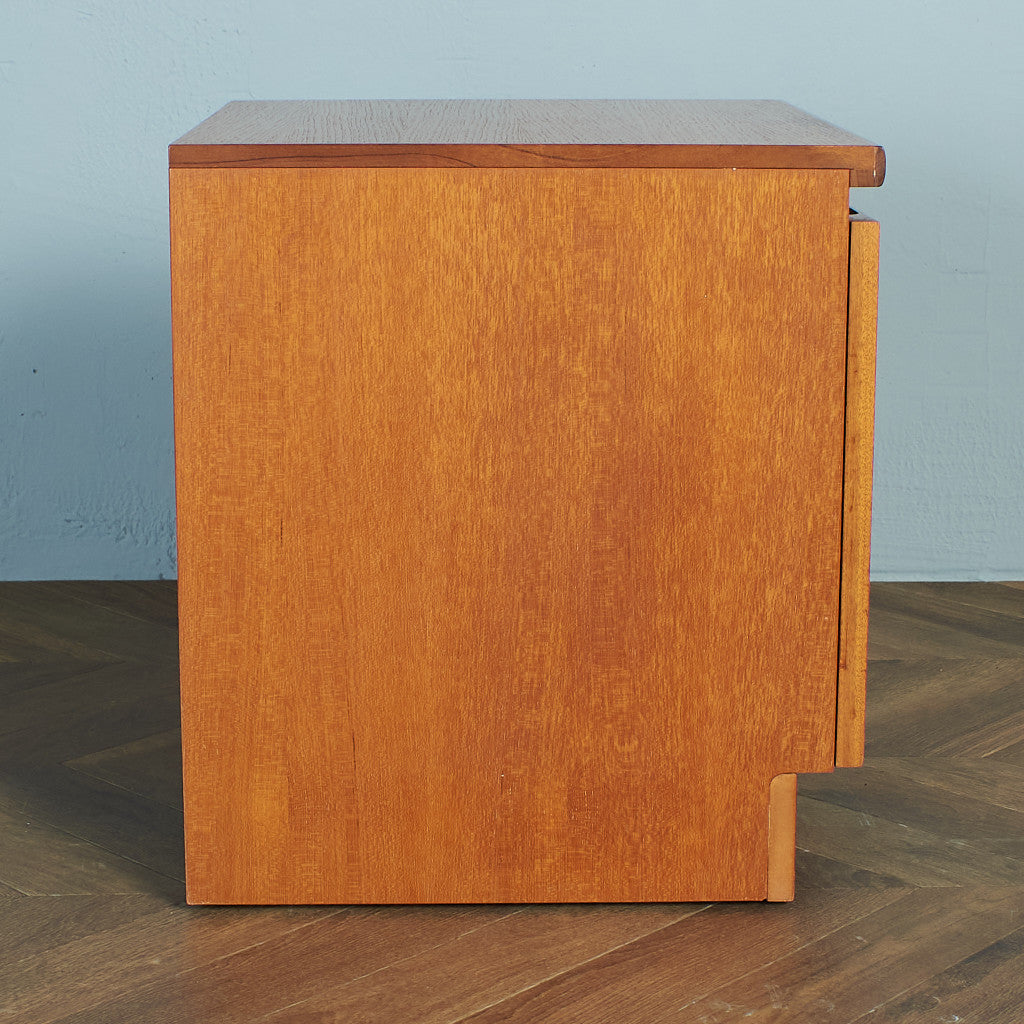 ヴィンテージ スモールキャビネット