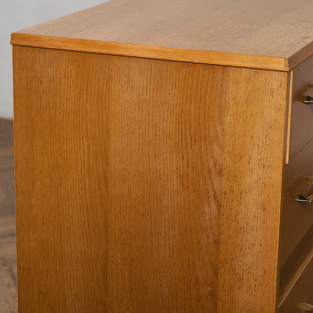 LEBUS/リーブス　北欧ヴィンテージ　チェスト LEBUS/リーブス 北欧ヴィンテージ イギリス チェスト ハリス・リーブス