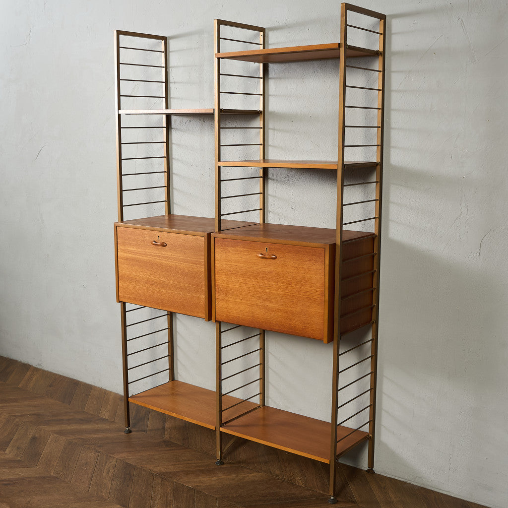 ウォールユニット