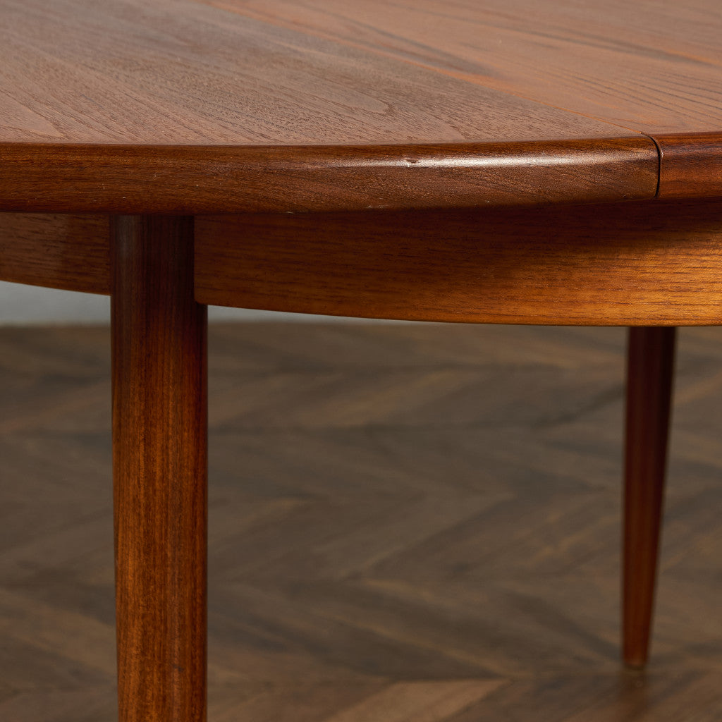 エクステンション ラウンド ダイニングテーブル