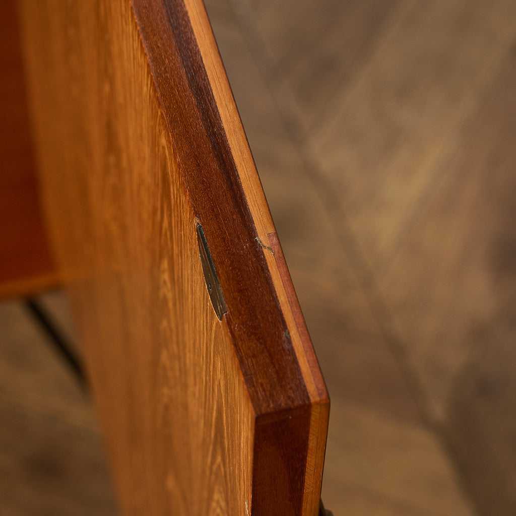 Fresco ヴィンテージ サイドボード カスタム アイアン ヘアピンレッグ