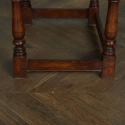 British classic oak nesting table #84618