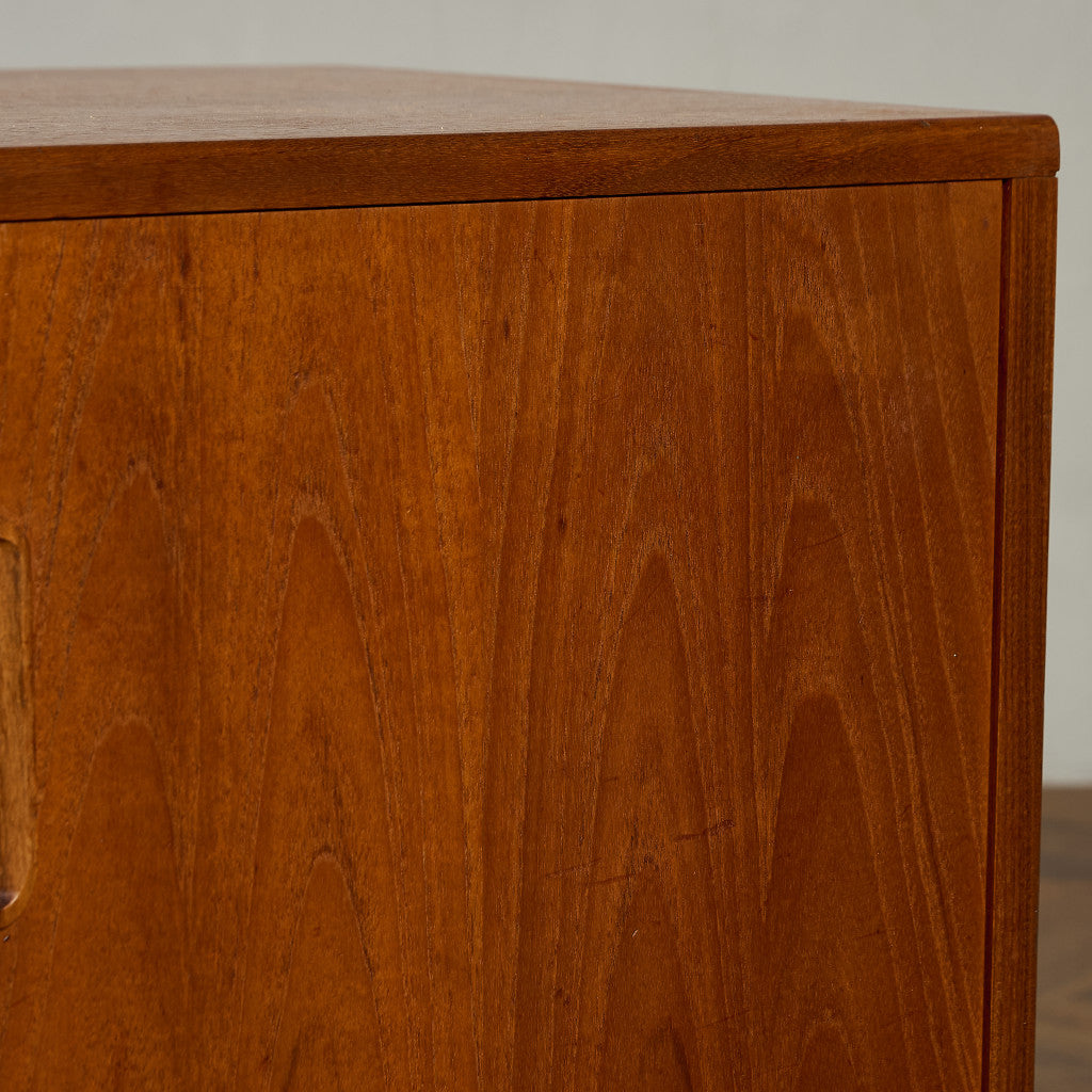 Fresco ヴィンテージ サイドボード カスタム アイアン ヘアピンレッグ