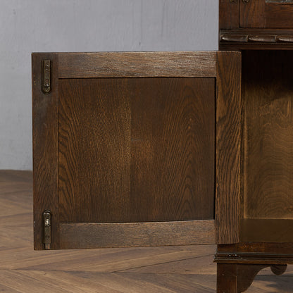 ガラス キャビネット