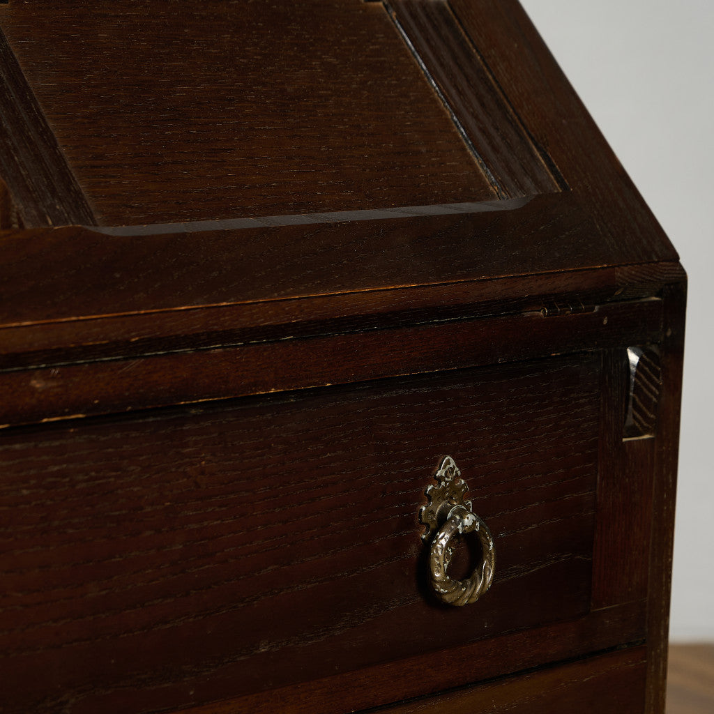 Stanley Wood of Olney ライティング ビューロー